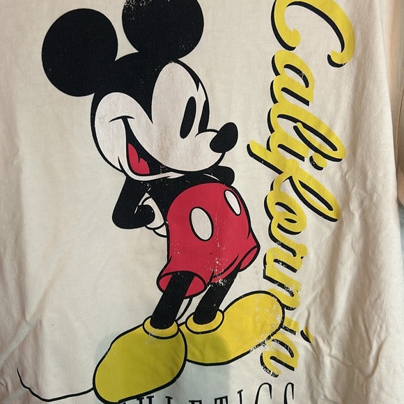 Mickey Mouse Graphic T-Shirt - Picture 4 of 7